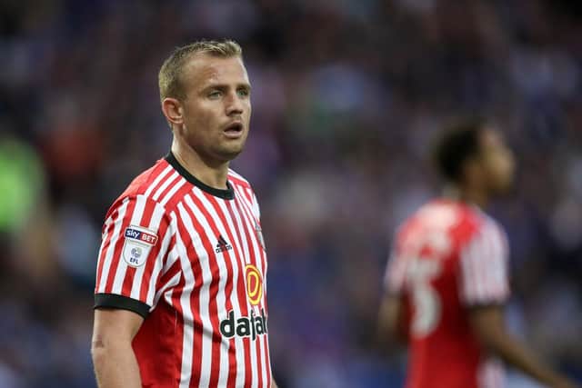 Lee Cattermole. (Photo by Robbie Jay Barratt - AMA/Getty Images)