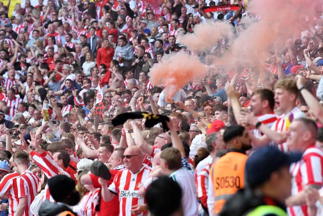 Sunderland fans celebrate Ross Stewart's goal