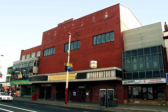 This building was home to several bars and clubs including Jenks Bar, Zone and Illusions