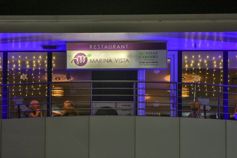Another great spot for family dining, Marina Vista Restaurant in the Marine Activity Centre, North Dock, is popular for its carvery. It rates as 4.5.