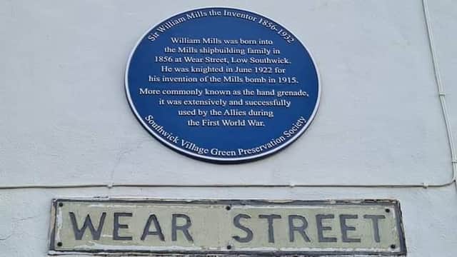 The blue plaque recognising Sir William Mills