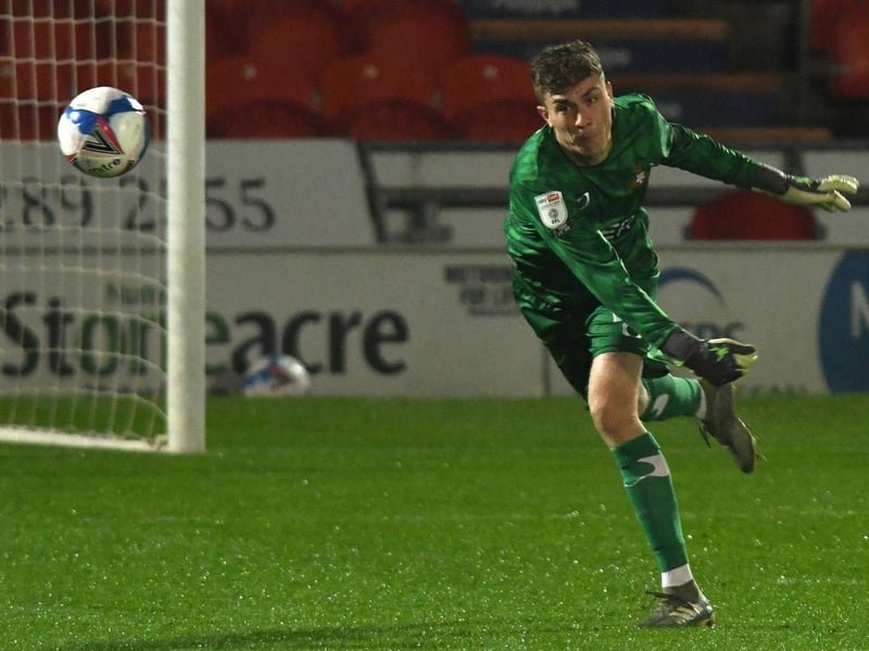 Signed: 14/05/17. Contracted until: 2022