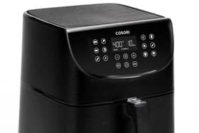 COSORI XXL 5.5L Air Fryer with 13 functions forhealthier and faster meal times