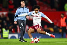 MANCHESTER, ENGLAND - JANUARY 10: Cameron Archer of Aston Villa warms up during the Emirates FA Cup Third Round match between Manchester United and Aston Villa at Old Trafford on January 10, 2022 in Manchester, England. (Photo by Clive Brunskill/Getty Images)