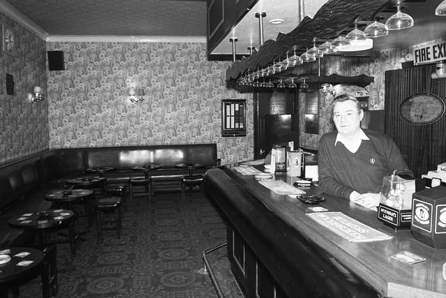 Pint, please! Inside the bar at The Rink Hotel in February 1983. Was it an '80s favourite for you?