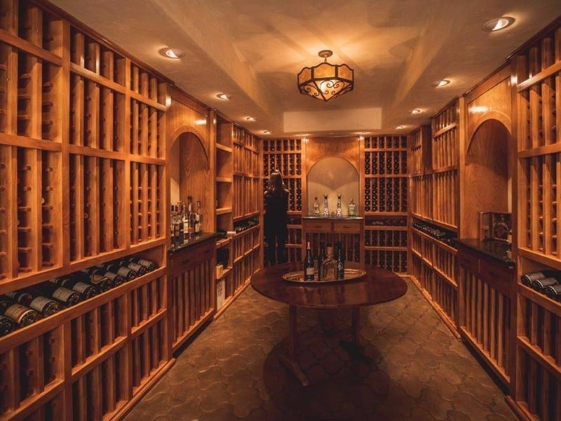 The property is on the market for $39.995 million - about £28.8m - with American Farm & Ranch, Denver.