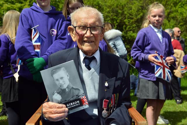 Len sadly passed away before the relaunch of his book, A Wearside Lad in World War II.