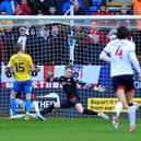 Sunderland were thrashed 6-0 at Bolton.
