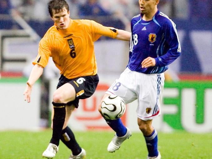 Hibs defender moved to Celtic before finding success in the FA Cup with Wigan. Managed at the Lancashire club before moving back to Scotland and last managed at Partick Thistle.