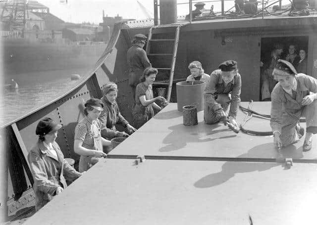 Sunderland's real shipyard girls pictured in 1941