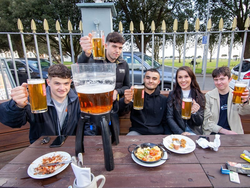 Matt Nicholson, Max Hickman, Ethan Phillips, Katherine Watts and Dexter Richardson at Brewhouse, Southsea