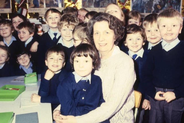Teacher Dorothy Wilson retired from Castletown Infants School  after nearly 40 years in 1985.