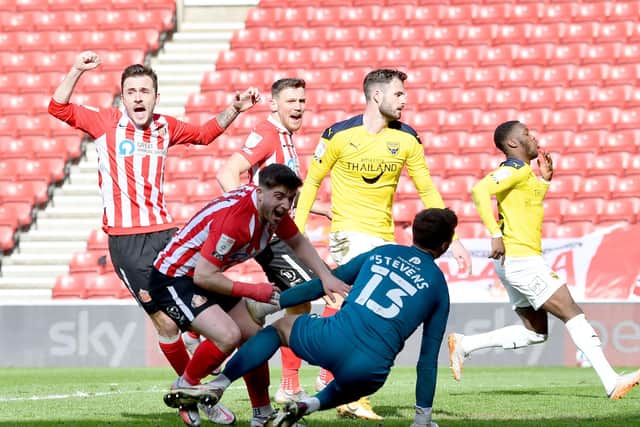 Lynden Gooch celebrates his goal
