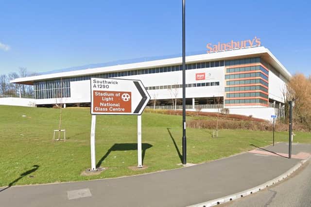 Kelly Bolam, 41, loaded up with £159 of goods at Sainsbury’s Riverside Road outlet in Sunderland at 3.15pm on Saturday, February 20.