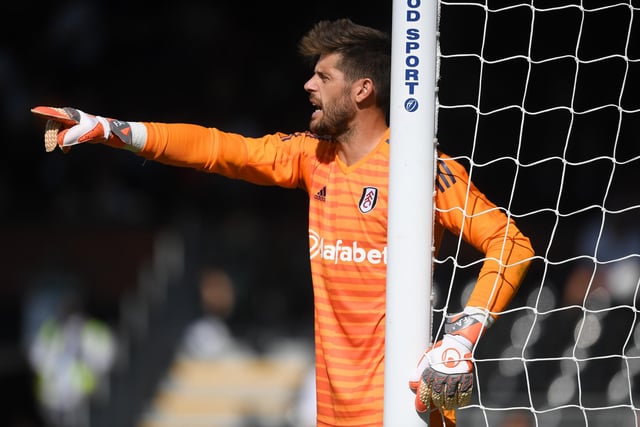 The 34-year-old goalkeeper is available after leaving Fulham and has much experience from stints in Turkey and Fulham.