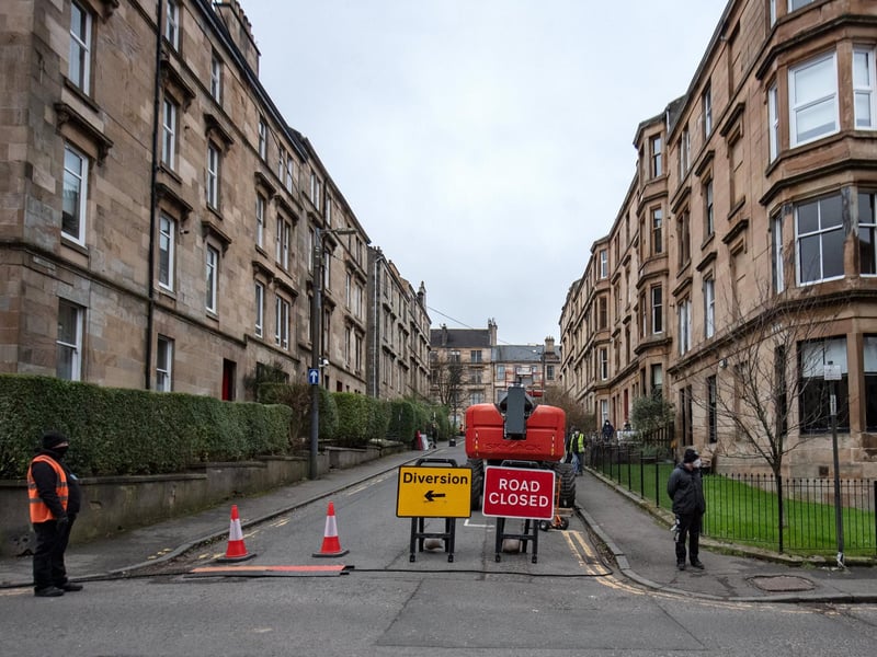 Cowan Street closed for filming