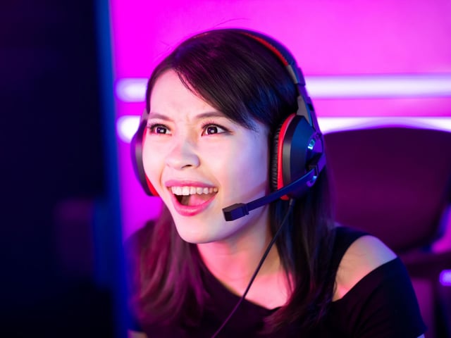 Being paid to play video games is some people's dreams, and others' reality. The world of online gaming is hugely popular and competitive, and pros on average can reportedly make anything between £700-£3,600 a month.