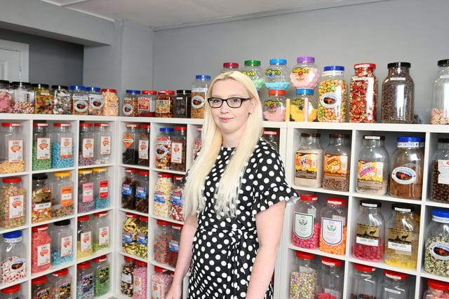 Sheila's Sweets is using Falkirk Delivers' free initiative. Owner Pamela Kerr. Picture: Michael Gillen.