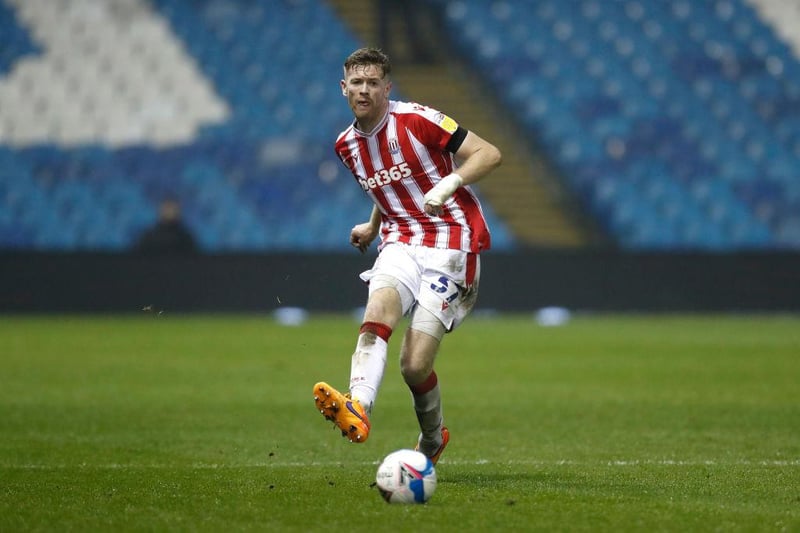 Kevin Campbell has urged Stoke City defender Nathan Collins to ignore reported interest from Manchester United and Liverpool to join Burnley instead. (Football Insider) 

(Photo by George Wood/Getty Images)