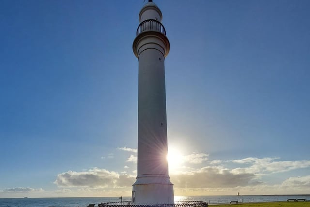 Seaburn Lighthouse stands proud over the coast. Look at that sunshine and the beautiful blue skies.