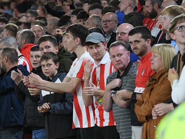Some fans braved the Yorkshire weather wearing a smart retro shirt