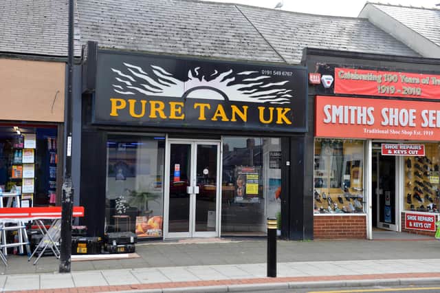Former Pure Tan UK tanning salon on Sea Road is to become a takeaway.