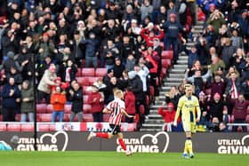 Alex Pritchard fires Sunderland into an early lead against Preston North End