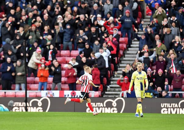 Alex Pritchard fires Sunderland into an early lead against Preston North End