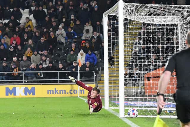 Hull City striker Oscar Estupinan missed a penalty in the second half