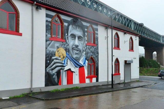 A well as the Jimmy Montgomery piece, The Times Inn also features a new mural in honour of SAFC goalscoring hero Kevin Phillips - worth checking out on a walk along the river.