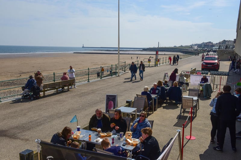 Friends and families made the most of the sunny weather by enjoying lunch together at Seaburn seafront cafes on Saturday.