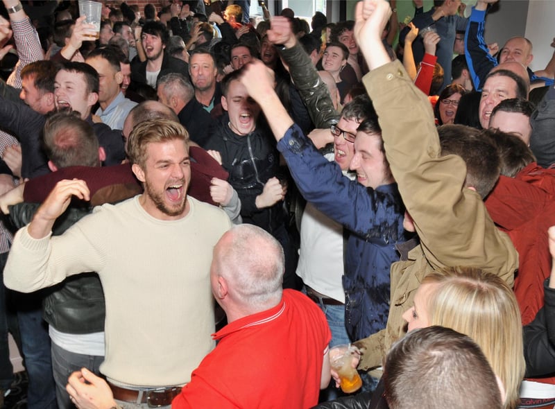It was wall to wall Sunderland supporters packing out Gatsbys in in 2014. See if you can recognise someone you know.