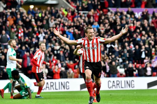 Lee Cattermole discusses Sunderland's promotion hopes, Lee Johnson and the Kyril Louis-Dreyfus takeover