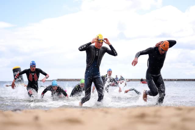 The Elite Mixed Relay race during the World Triathlon Series at Roker Beach. Photo by George Wood/Getty Images