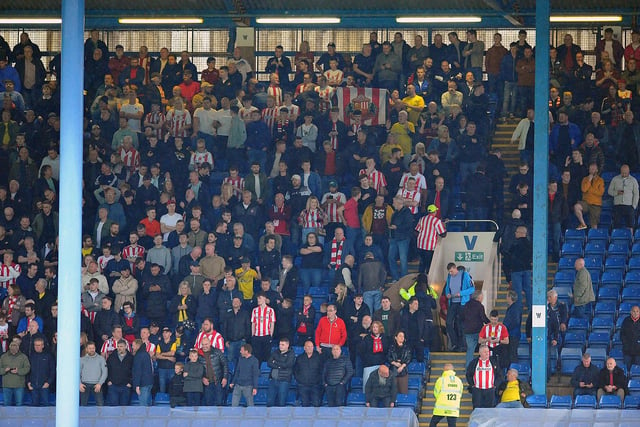 Sunderland fans celebrate as Cats reach Wembley final after beating Sheffield Wednesday over two legs. Picture by FRANK REID.