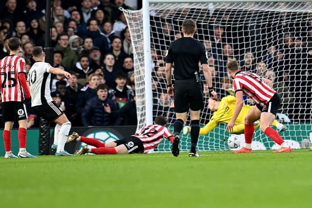 Tom Cairney's second-half goal earned Fulham a replay at the Stadium of Light