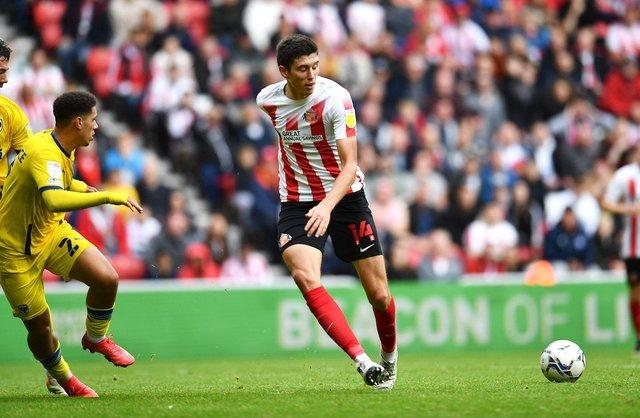 Battled well enough but little sight of goal, with Sunderland fairly comfortable from the opening minutes. Withdrawn with twenty minutes to play, as Neil’s attention turned to the play offs. 6