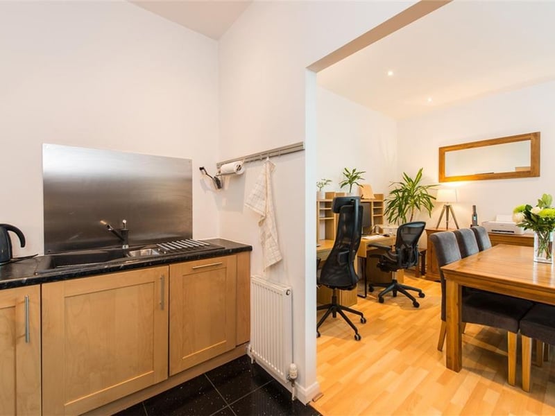 Kitchen / Dining room.