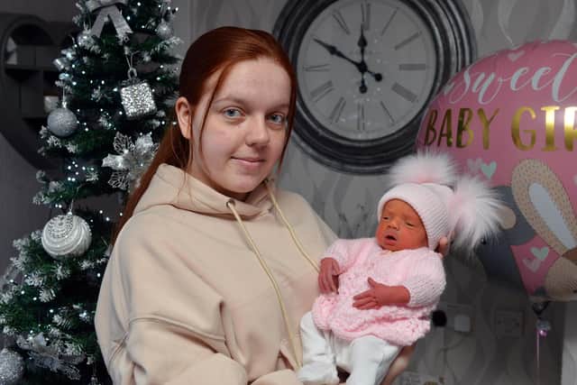 New mother Megan Guy gave birthday to baby Aria Rose Swan on Christmas Day.