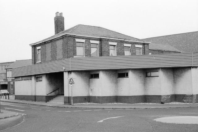 Monkwearmouth Workmens Club is pictured in December 1982. Photo: Bill Hawkins.