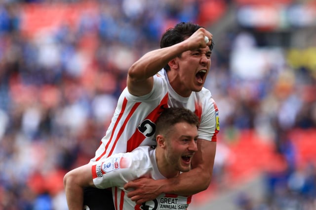 Sunderland beat Wycombe Wanderers 2-0 at Wembley to win promotion to the Championship. Celebration pictures via Martin Swinney.