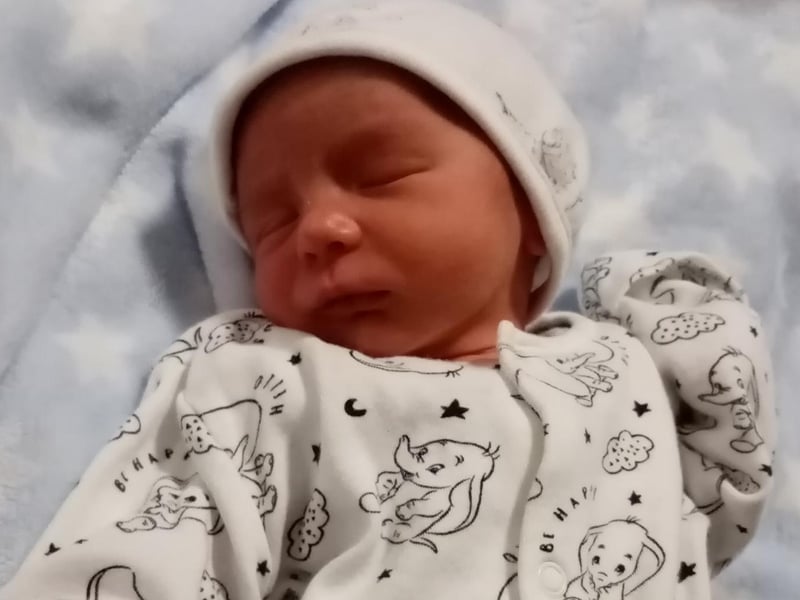 Laura Qualter, said: "Hunter Reece Peter King born on 26th November 2020 weighing 4lb 13oz."