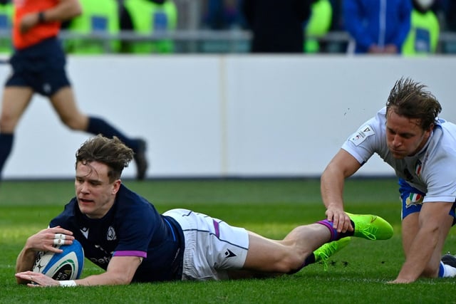 At his elusive best for his try, his 12th for his country. Also showed good awareness to play in Russell in the move which led to Scotland’s opening try. 7