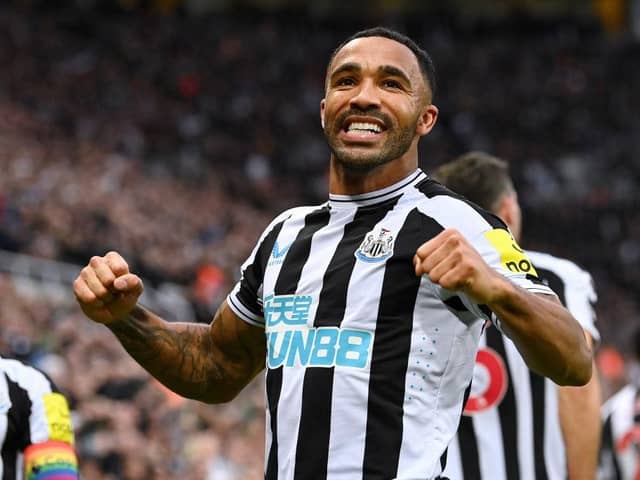 NEWCASTLE UPON TYNE, ENGLAND - OCTOBER 29: Callum Wilson of Newcastle United celebrates after scoring their side's second goal during the Premier League match between Newcastle United and Aston Villa at St. James Park on October 29, 2022 in Newcastle upon Tyne, England. (Photo by Stu Forster/Getty Images)