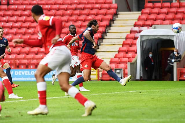 Danny Graham misses a good chance to put Sunderland ahead at The Valley