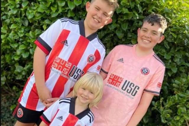 15 fantastic photos of Sheffield United Kids in Kits.