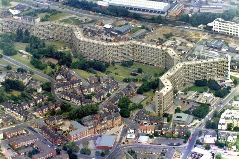 Kelvin Flats was a sprawling complex of much-needed social housing in Upperthorpe. Like that other optimistic 'streets in the sky' council project, Park Hill, the flats became increasingly rundown and plagued by anti-social behaviour.