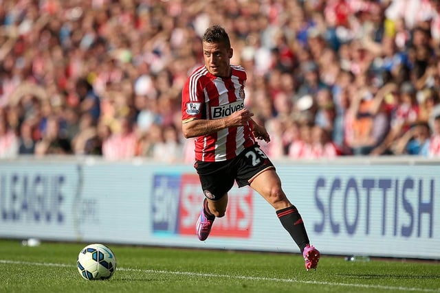 Giaccherini retired from football in 2021. After leaving Sunderland, the former midfielder returned to Italy, playing for Napoli and Chievo.