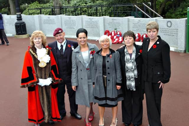 Tom and Carla Cuthbertson with then-Mayor of Sunderland Norma Wright and fellow Brothers in Arms members Linda Fisken, Brenda Gooch and Janice  at the dedication of the Brothers in Arms memorial wall