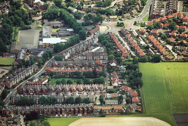 An aerial view of Tunstall Road in 2003.